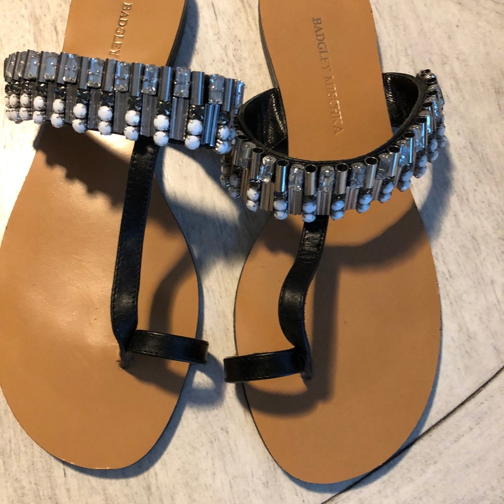 Badgley Mischka Black Leather Beaded Toe-Loop Sandals